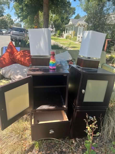 Photo of free 4 Entable cubes (18”x18x18) & lamps (Old Town Orange)