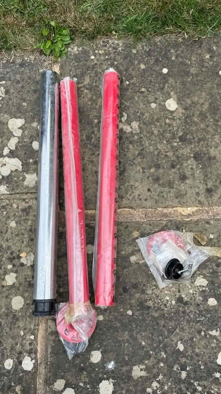 Photo of free 3 IKEA Table/Desk support Legs (New forest, Bramshaw) #1