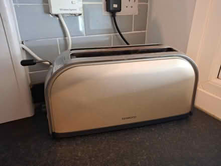 Photo of free Kenwood toaster (DA11) #1