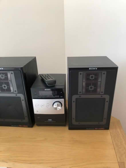Photo of free Sony Radio & CD Player with Sony Speakers (West Lavington SN10) #3