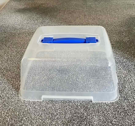 Photo of free Lid only of cake box (Amersham HP7) #1