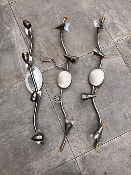 Photo of free 3 ceiling lights (Victoria Park/Brookfield Rd E9) #1