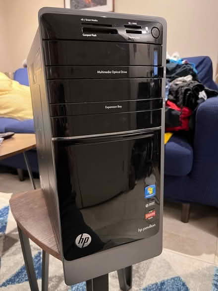 Photo of free HP Pavillion desktop NO HARD DRIVE (Davisville)