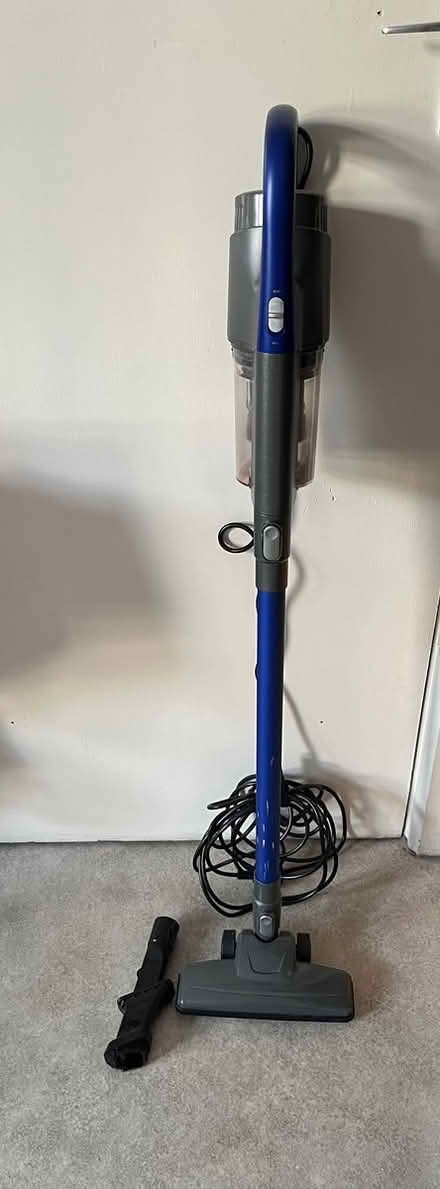 Photo of free Russell Hobbs stick vacuum cleaner (Hove BN3) #1