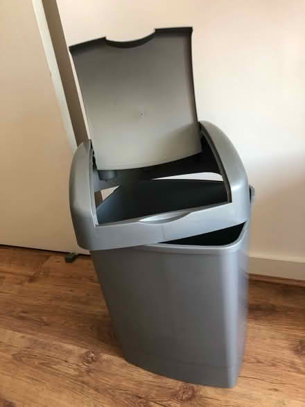 Photo of free Medium size plastic bin with lid (SE13 Deptford) #2