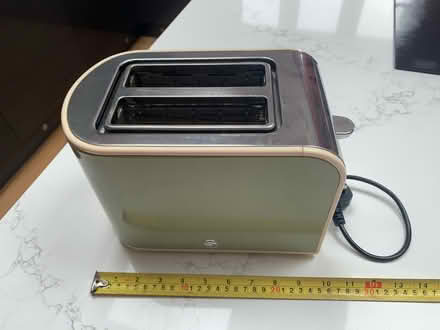 Photo of free 2 slice toaster (Hoddesdon, EN11) #1