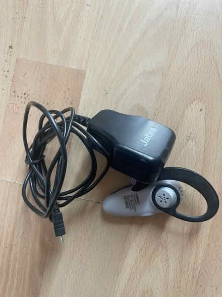 Photo of free Jabre earpiece (South Hornchurch RM13) #1