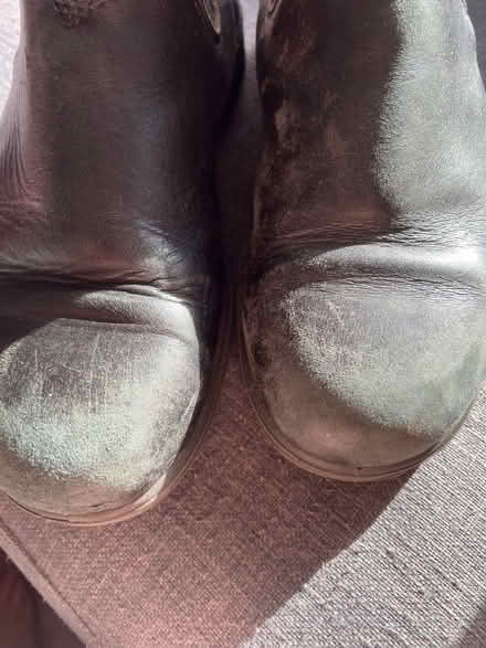Photo of free Used Blundstone women’s boots (Bermondsey SE16) #2