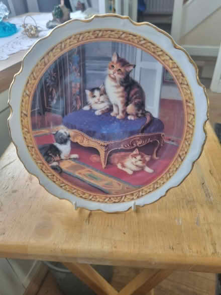 Photo of free Collectors Plates (ME12) #2