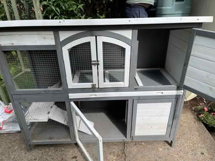 Photo of free Double level outdoor rabbit hutch (South Park OX4) #1