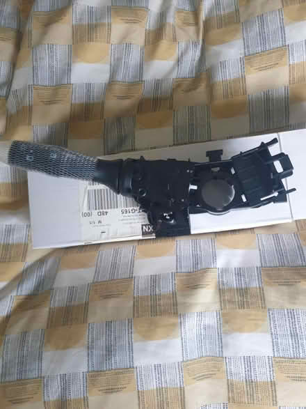 Photo of free Indicator stalk for Aygo / C1 / 106 (Harting GU31) #1
