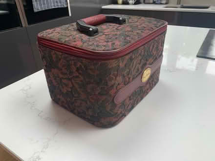 Photo of free Pierre Cardin vanity case (Hoddesdon, EN11) #4