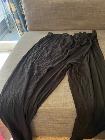 Photo of free 3 pairs women’s trousers need repairs (Bermondsey SE16) #2