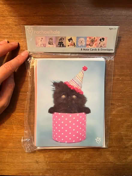 Photo of free 8 note cards and envelopes (Spring Hill) #1