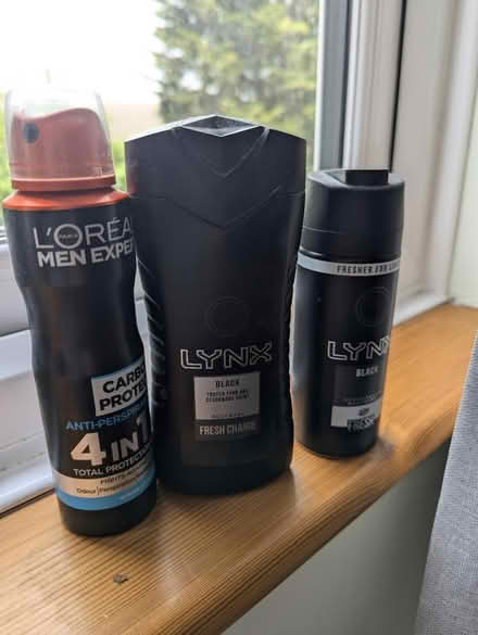 Photo of free Mens deo + body wash (SE2) #1
