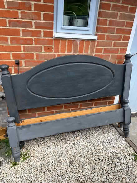 Photo of free Double Bed (HP22 Wendover) #1