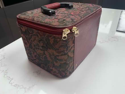 Photo of free Pierre Cardin vanity case (Hoddesdon, EN11) #3
