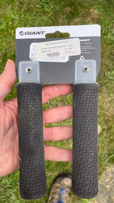 Photo of free GIANT Handlebar Grips (New forest, Bramshaw) #2