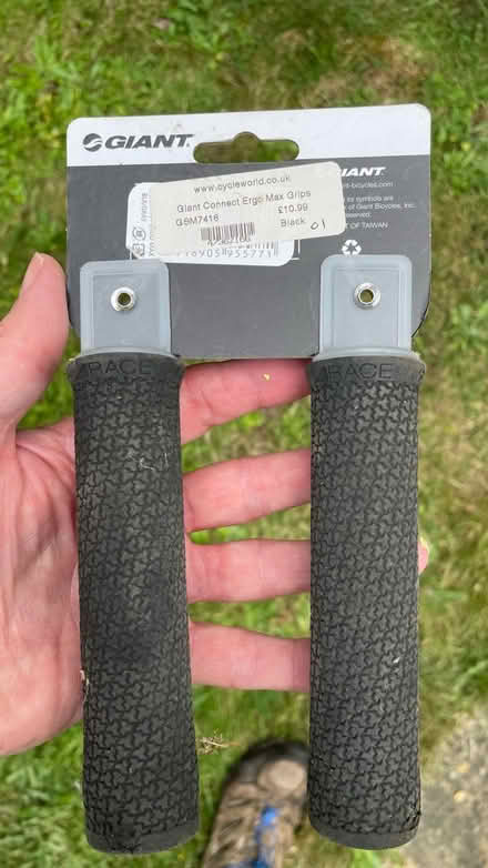 Photo of free GIANT Handlebar Grips (New forest, Bramshaw) #2
