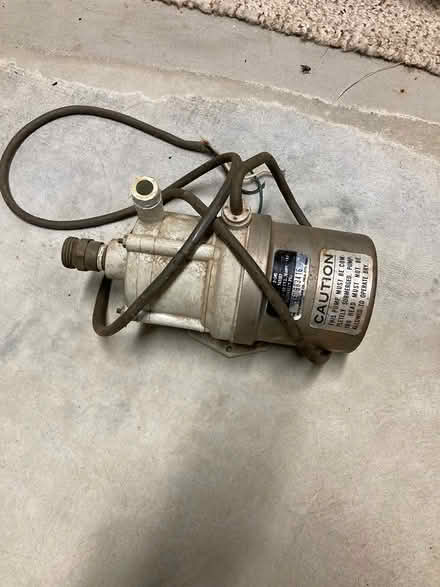 Photo of free Pump (Near Richter Park in Danbury) #1
