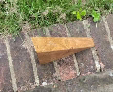 Photo of free Chunky pine corner shelf - Hollingdean (Lower Bevendean BN1) #2