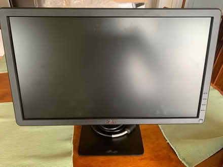 Photo of free Dell computer monitor (West 90s) #1