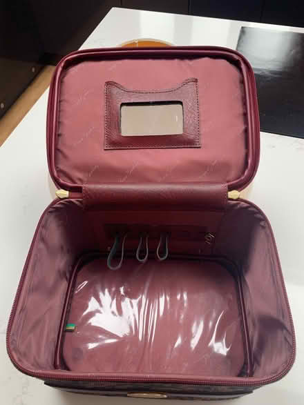 Photo of free Pierre Cardin vanity case (Hoddesdon, EN11) #2