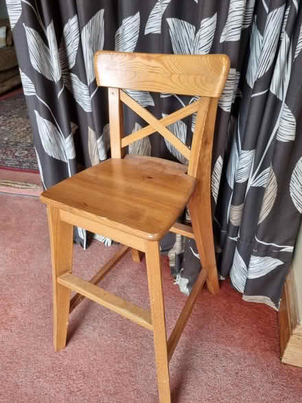 Photo of free Pine childs chair (Abingdon OX14) #1