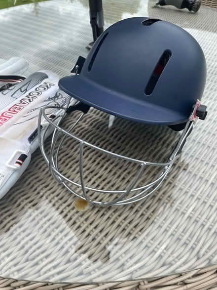 Photo of free Jnr Cricket leg pads/helmet/stumps (Windsor SL4) #3