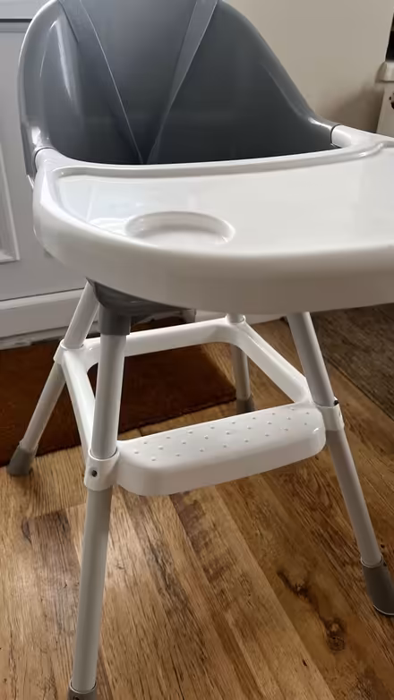 Photo of free Baby high chair (St Albans) #2