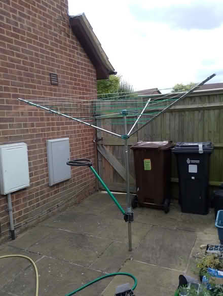 Photo of free Rotary washing line (Emmbrook RG41) #1