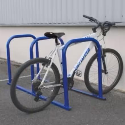 Photo of free Bike rack for up to six bikes (N4) #1