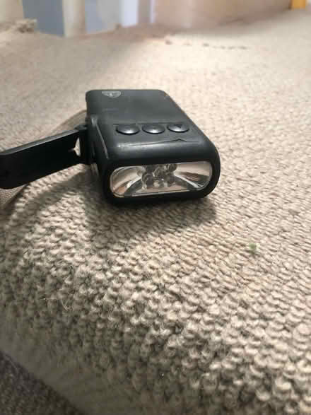 Photo of free Hand crack light (BN3) #1