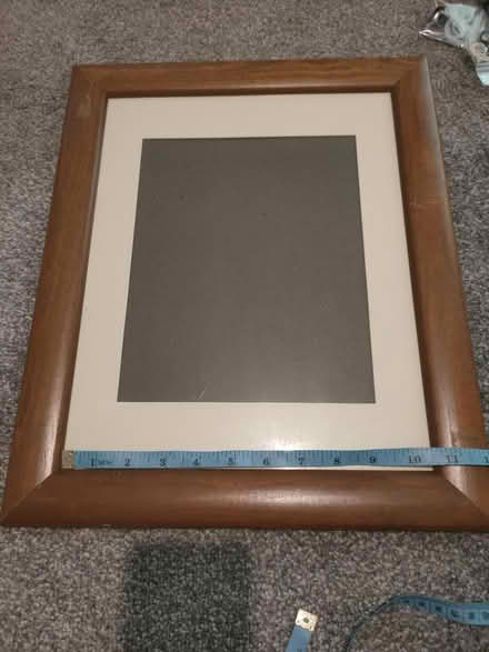 Photo of free 6x wooden frames (SG6) #4