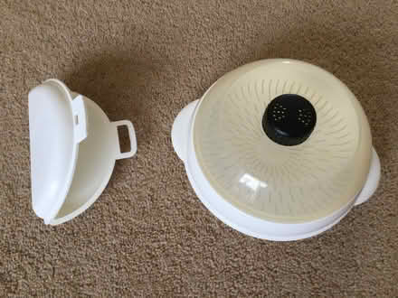 Photo of free Microwave dishes (Tarvin CH3) #1