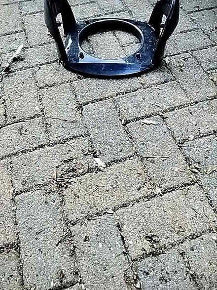 Photo of free Base of a halogen oven (Southcote RG1) #1