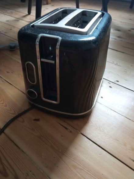 Photo of free Toaster (BN2) #1
