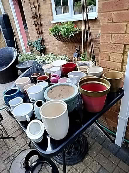 Photo of free Ceramic pots (Southcote RG1) #1