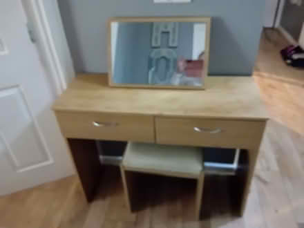 Photo of free Dressing table (Horsham) #1