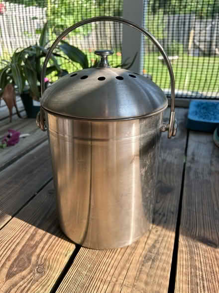 Photo of free Countertop Compost Bin (Arnold, MD) #1