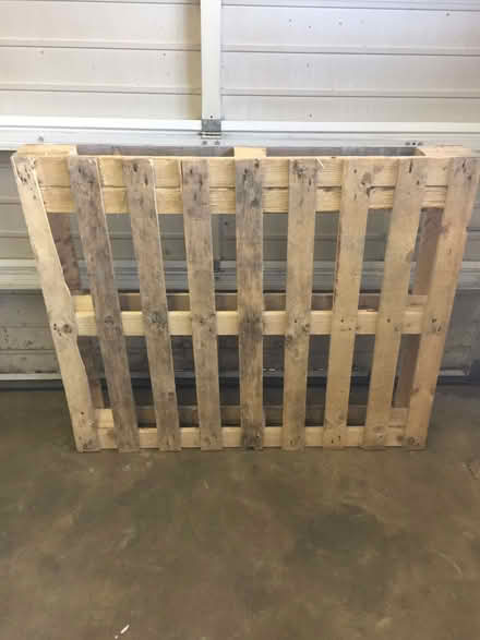 Photo of free Wooden Pallets (Broughton NN14) #1