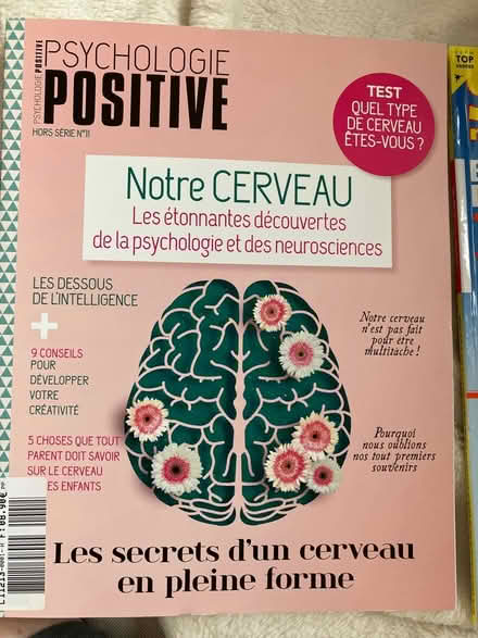 Photo of free 2 FRENCH magazines (SW8 Wandsworth Road) #2