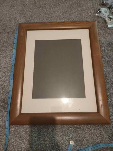 Photo of free 6x wooden frames (SG6) #3