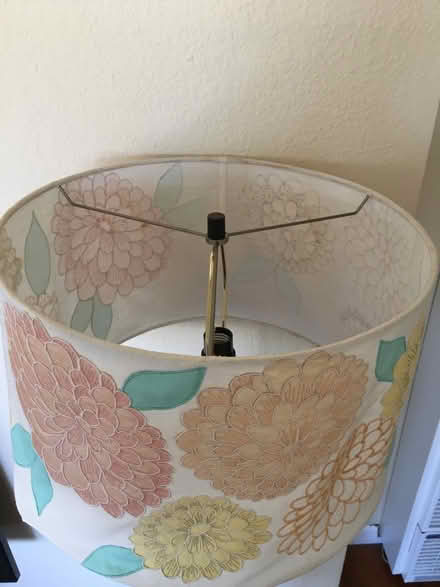Photo of free working floral design lamp (oakland) #2