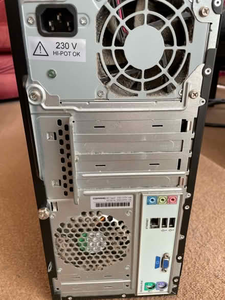 Photo of free Old desktop computers - one working (Orpington, BR6) #2