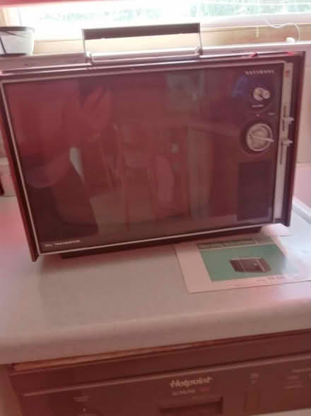 Photo of free 50yr-old b/w portable TV (Southend SS2 near The Bell pub) #2