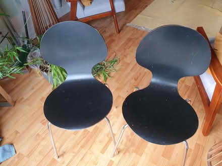 Photo of free 4 x stackable chairs (Borough Underground SE1) #1