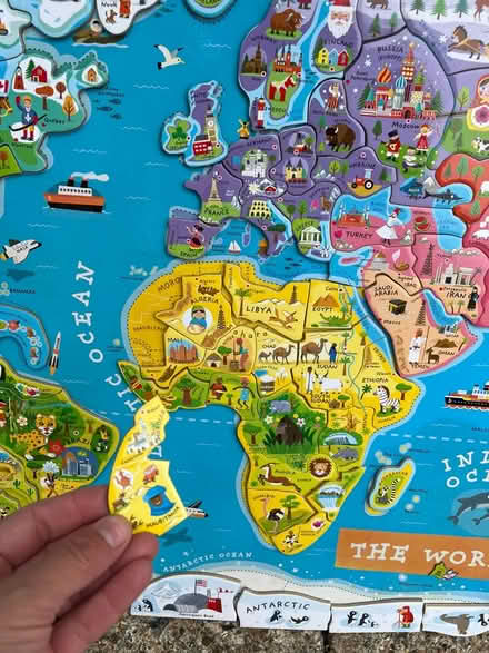 Photo of free Magnetic Kids world map (Harrow) #2