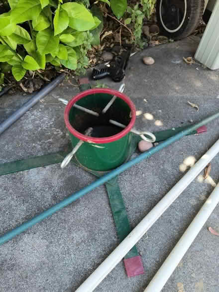Photo of free Live Christmas tree stand 7.5" (Willow Glen San Jose) #1