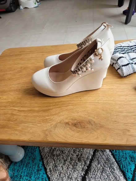 Photo of free Size 6 wedge heels (Benson OX10) #1